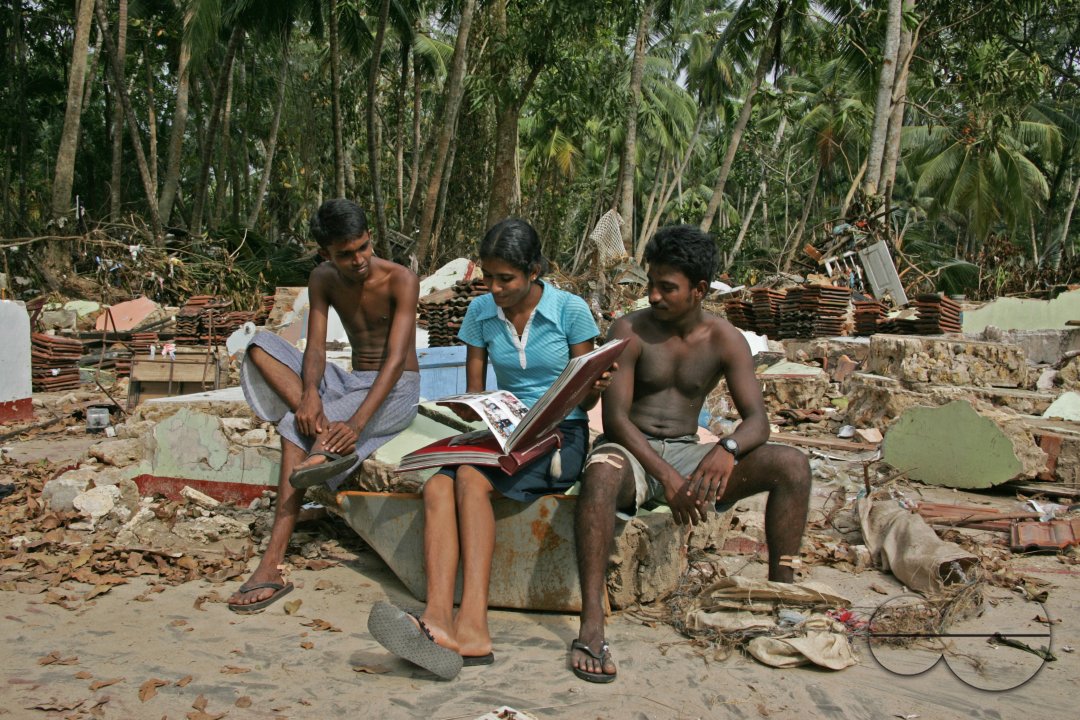 MWC08226