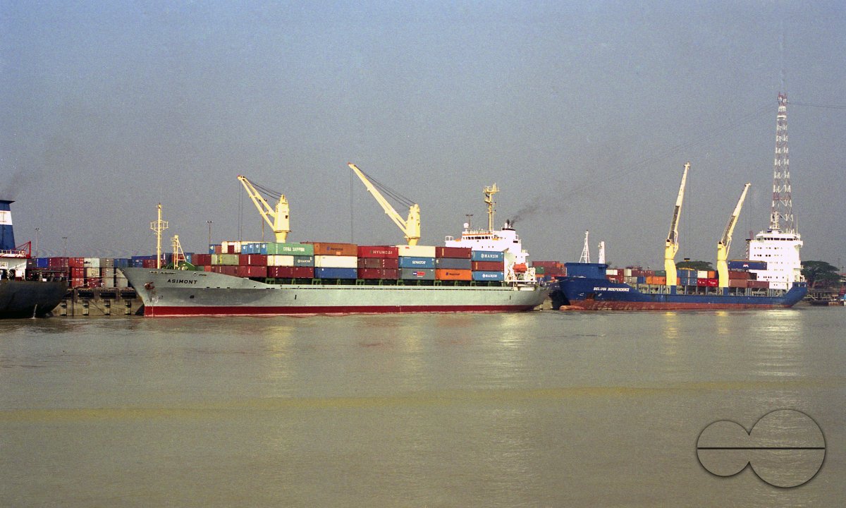 MWC01179