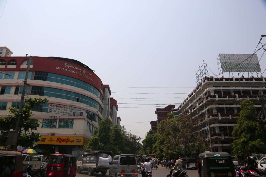 MWC029414