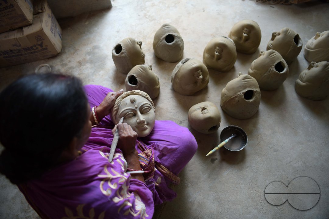 MWC043198