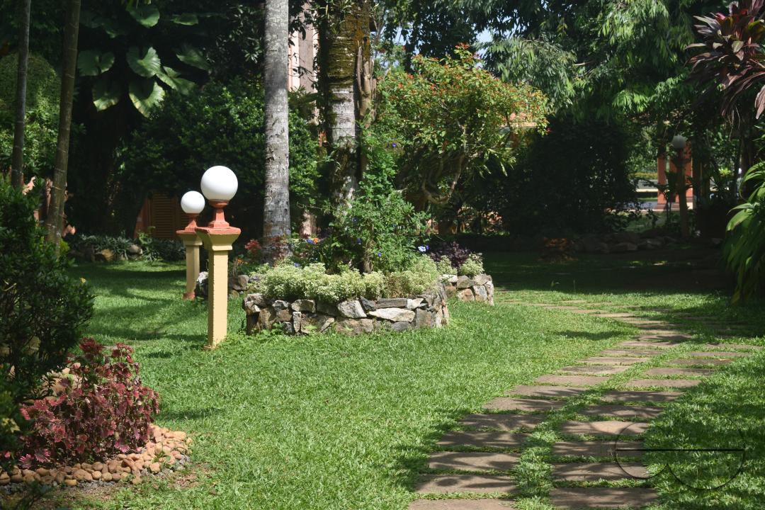 MWC049153