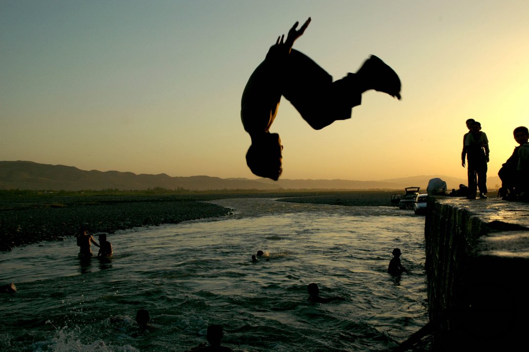 Swimming boys, Takhar City