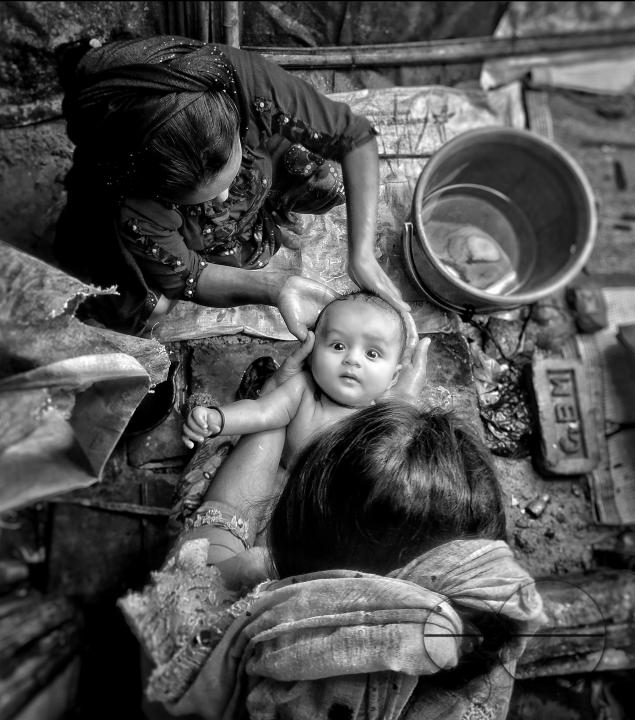 The Rohingya are a Muslim ethnic minority group who have lived for centuries in predominantly Buddhist Myanmar and are not recognized as an official ethnic group and have been denied citizenship, making them the worldâs largest stateless population