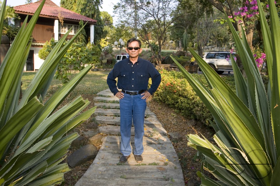 MWC009573