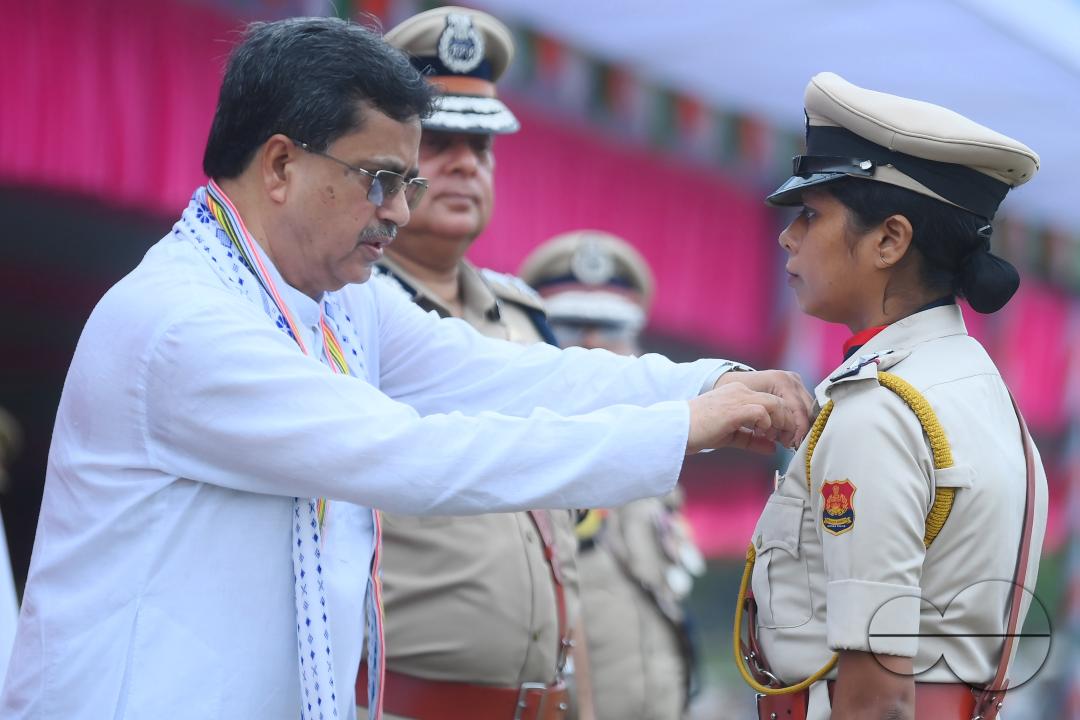 Tripura Chief Minister Manik Saha distributes awards and medals to the soldiers of different platoons during the 77th Independence Day function at the Assam Rifles ground in Agartala