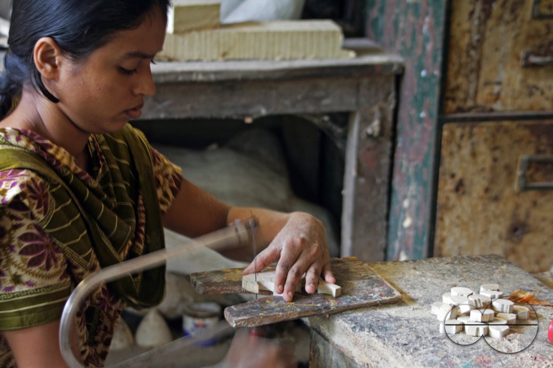 Garment sector trade unions demands clear up salaries and bonuses by Sep 16