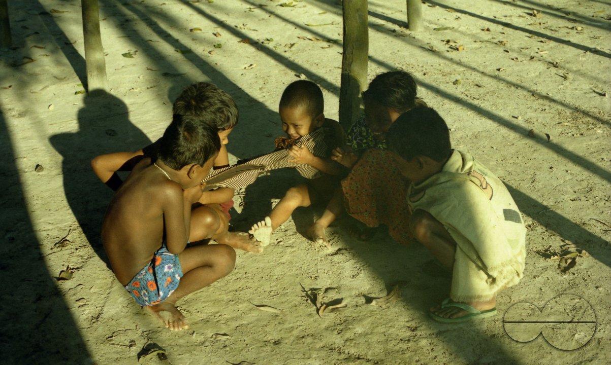 MWC011586