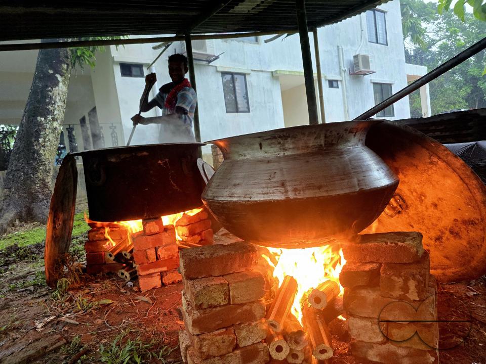 Cooking meat, rice and other items to feed the populace of three adjoining villages during Eid ul Azha